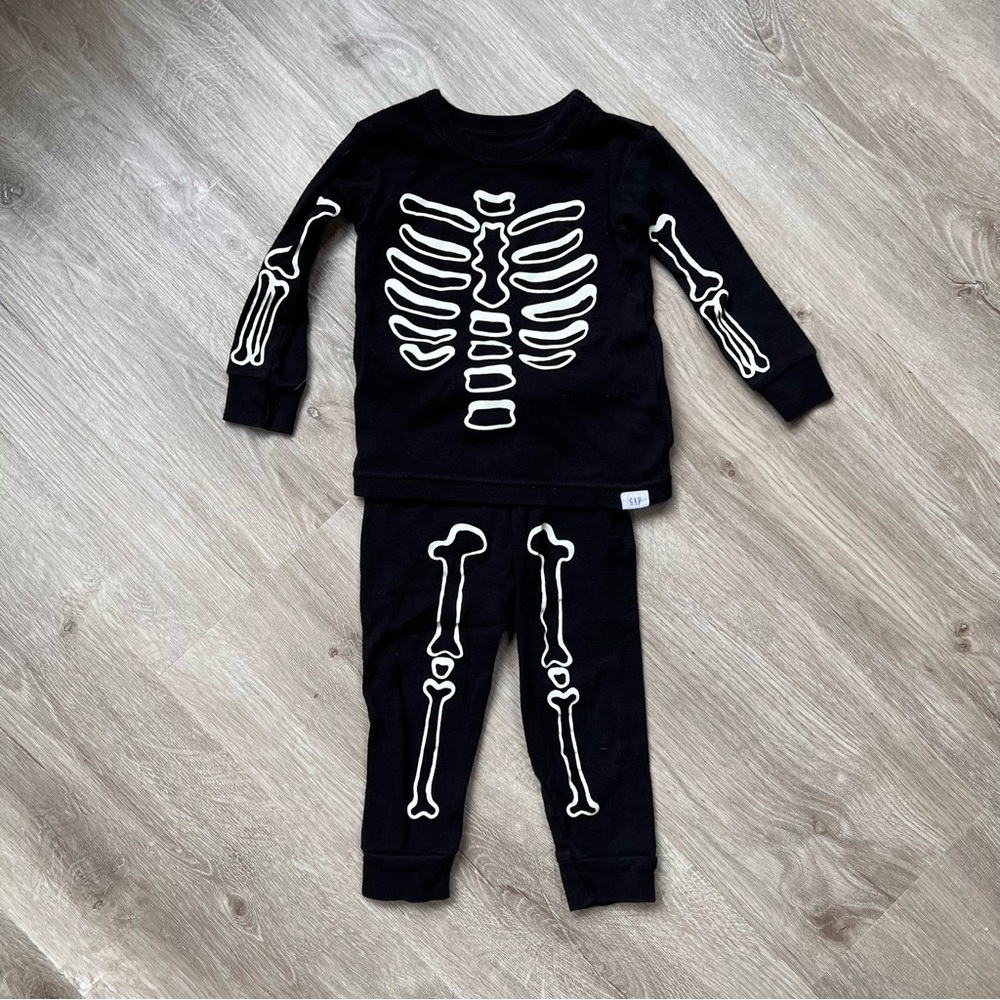 Skeleton pj